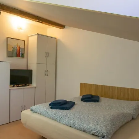 Hotell Ceri 3*